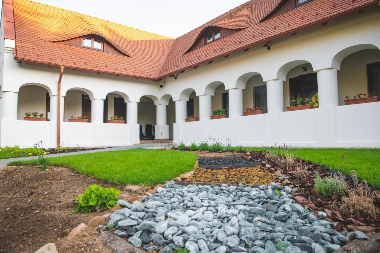 Vitorlás Vendégház Révfülöp Exterior foto